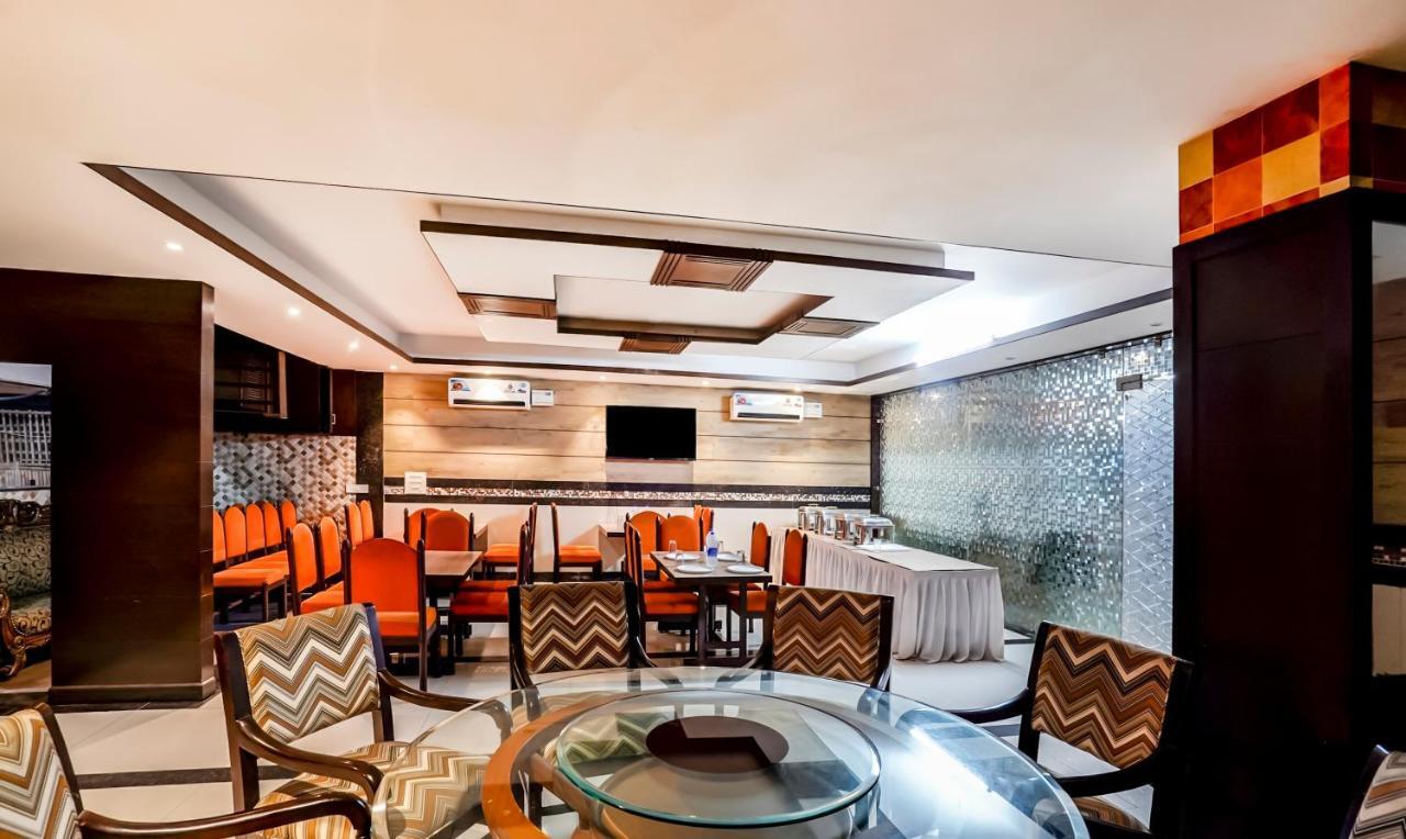 Hotel Oscar Regency Panchkula Extérieur photo